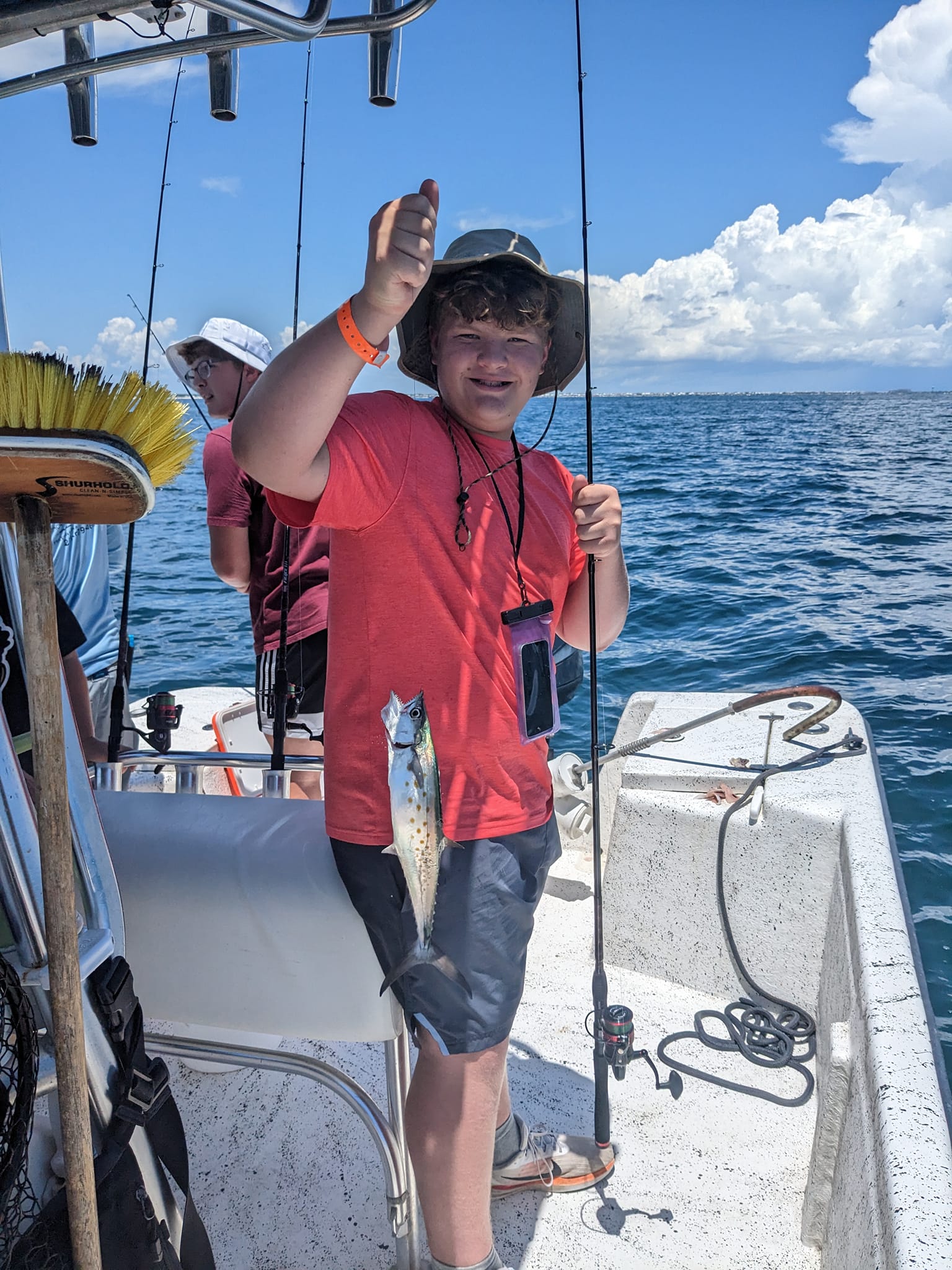 3 people fishing in AL