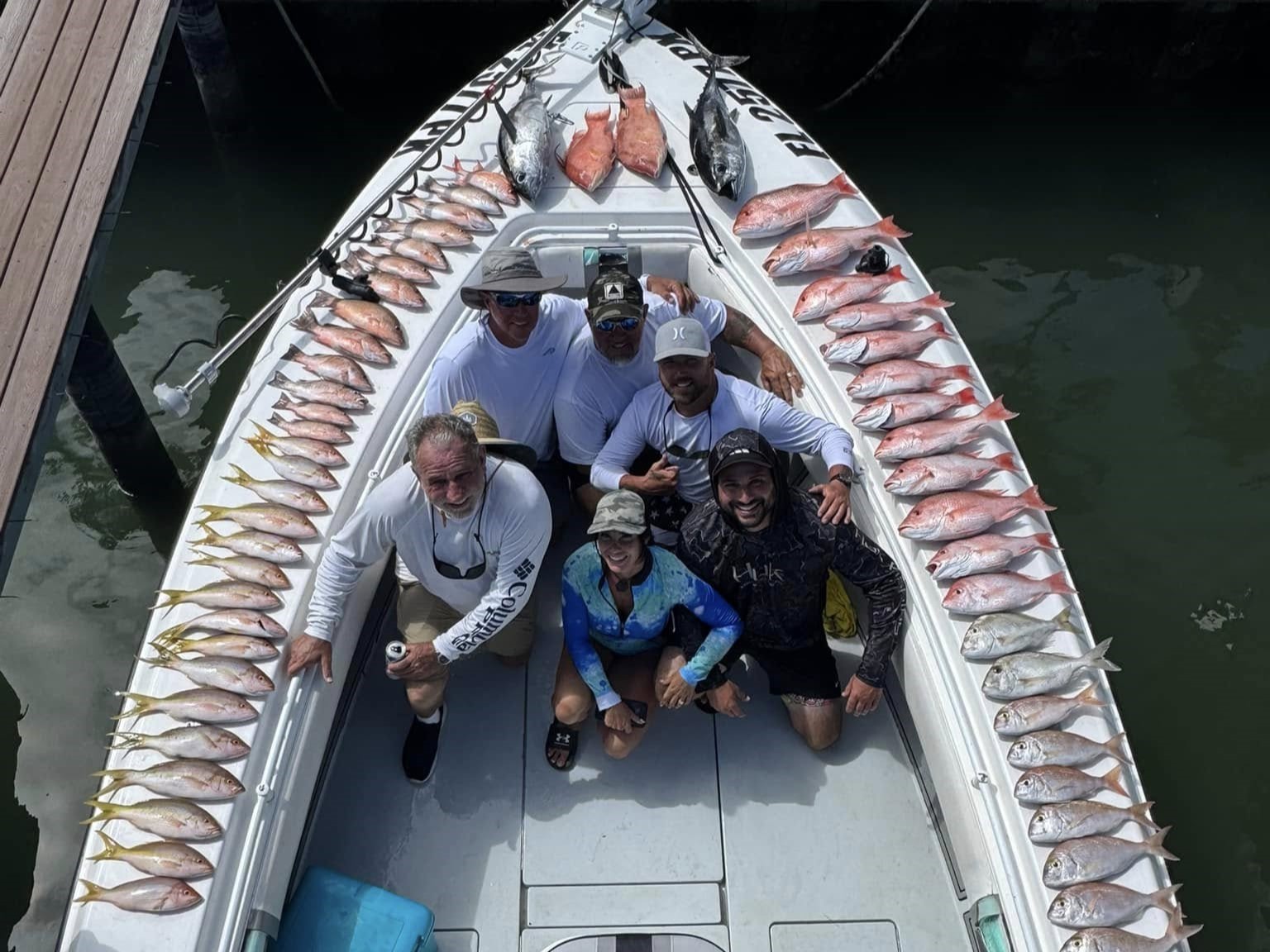 Tampa offshore fishing charter boat targeting red snapper and grouper in Gulf of Mexico