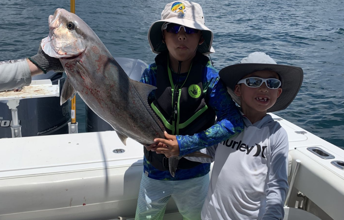Two anglers fishing in Destin