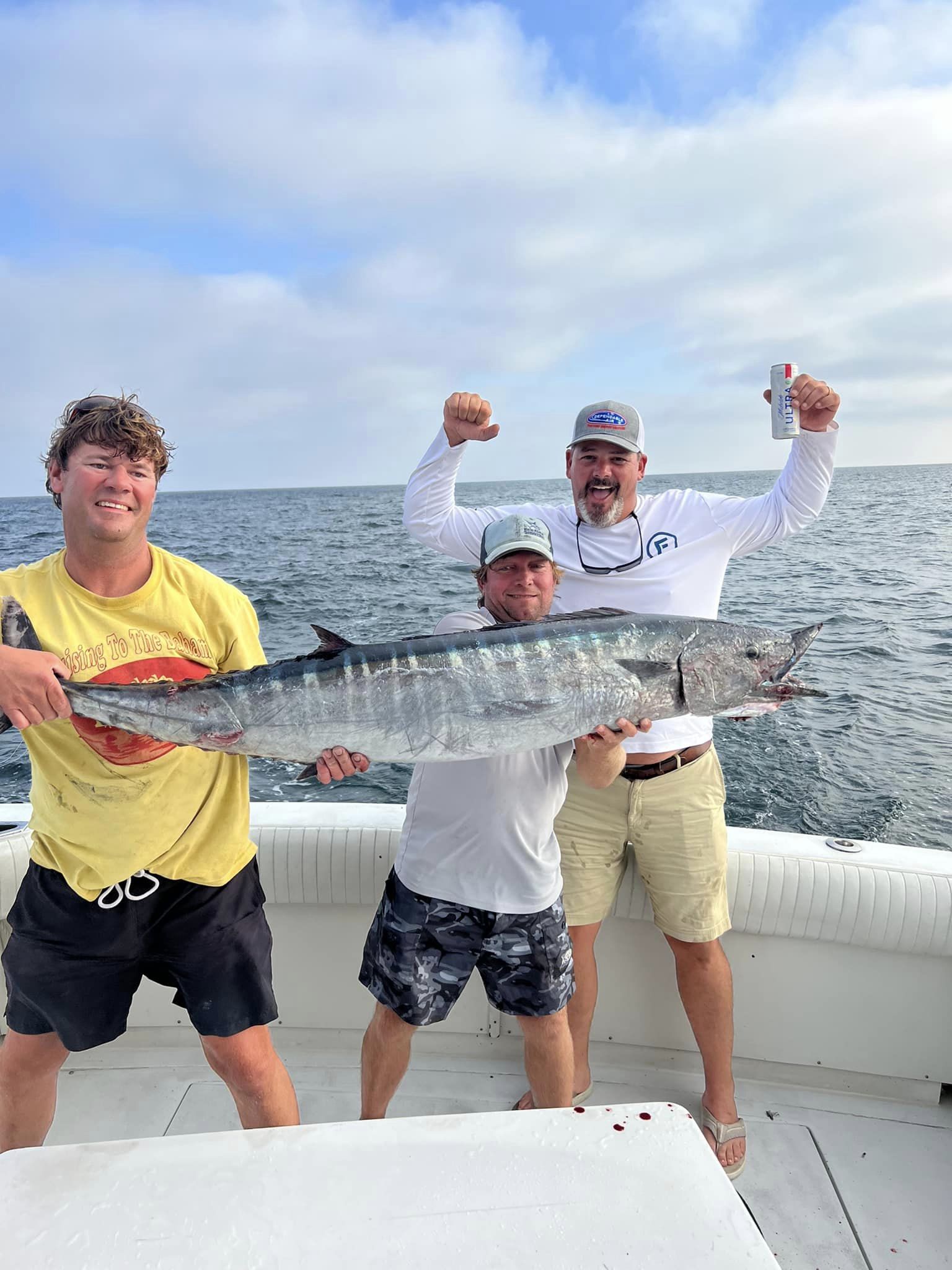 Fishing adventure in Alabama with 3 people