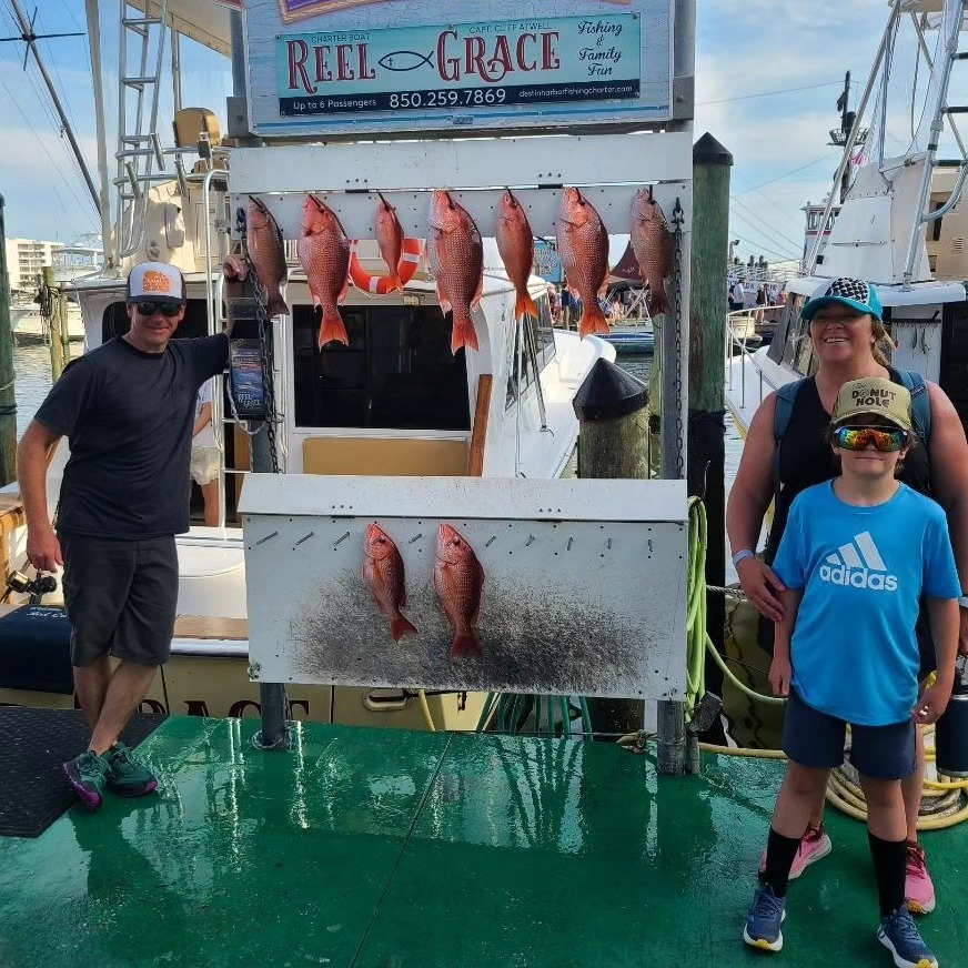 8 fishing in Destin