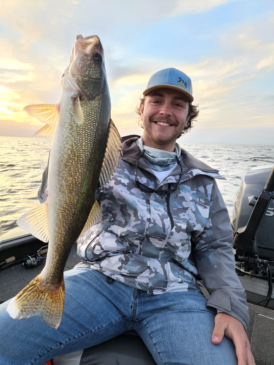 Fishing in Minnesota with a huge 27-inch catch