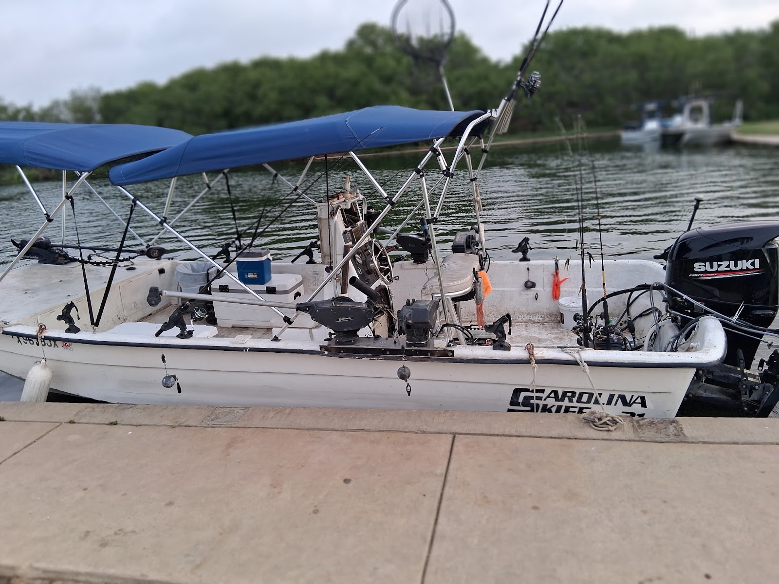 21' Carolina skiff