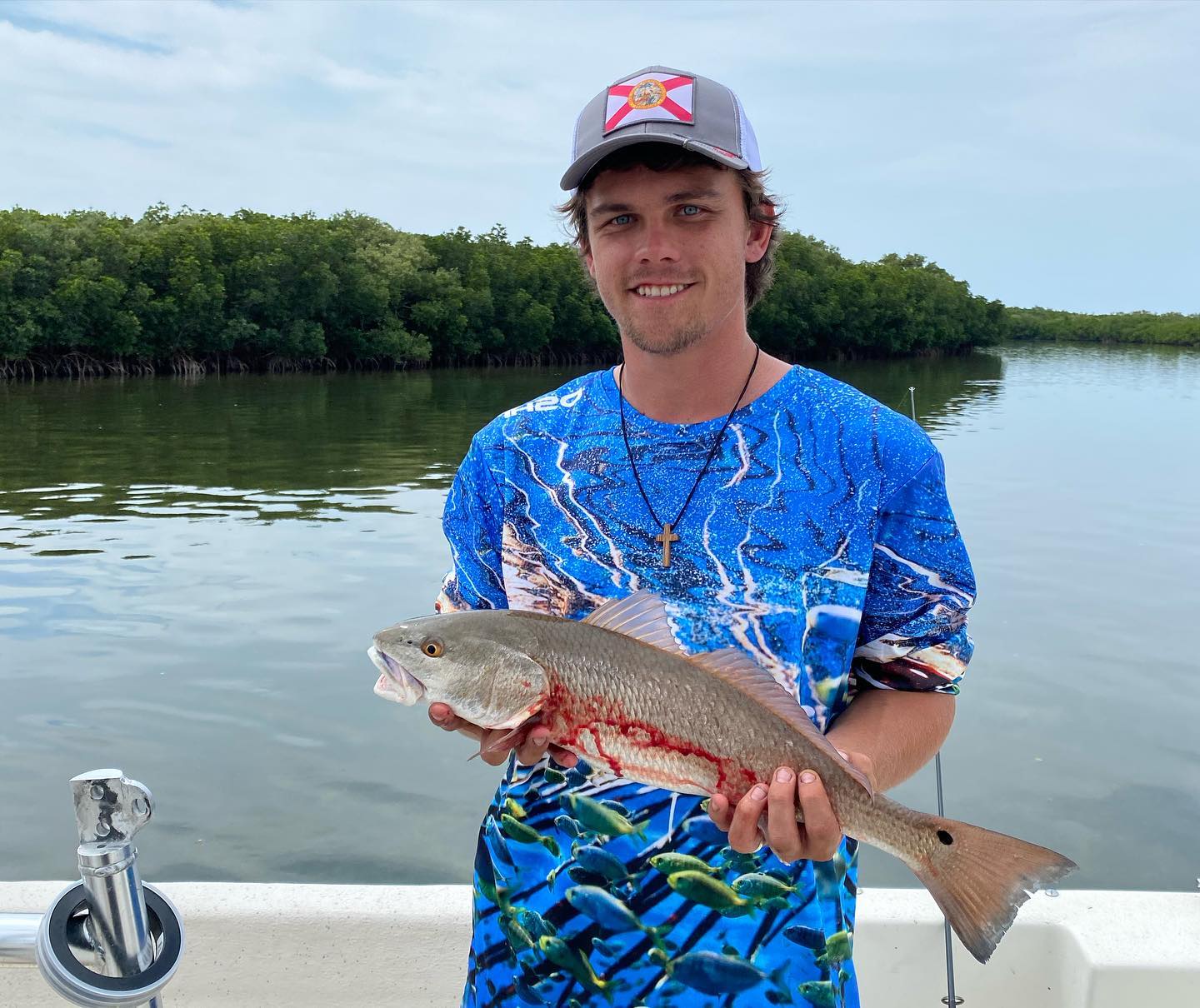 Angler with one 18-inch fish in Crystal River