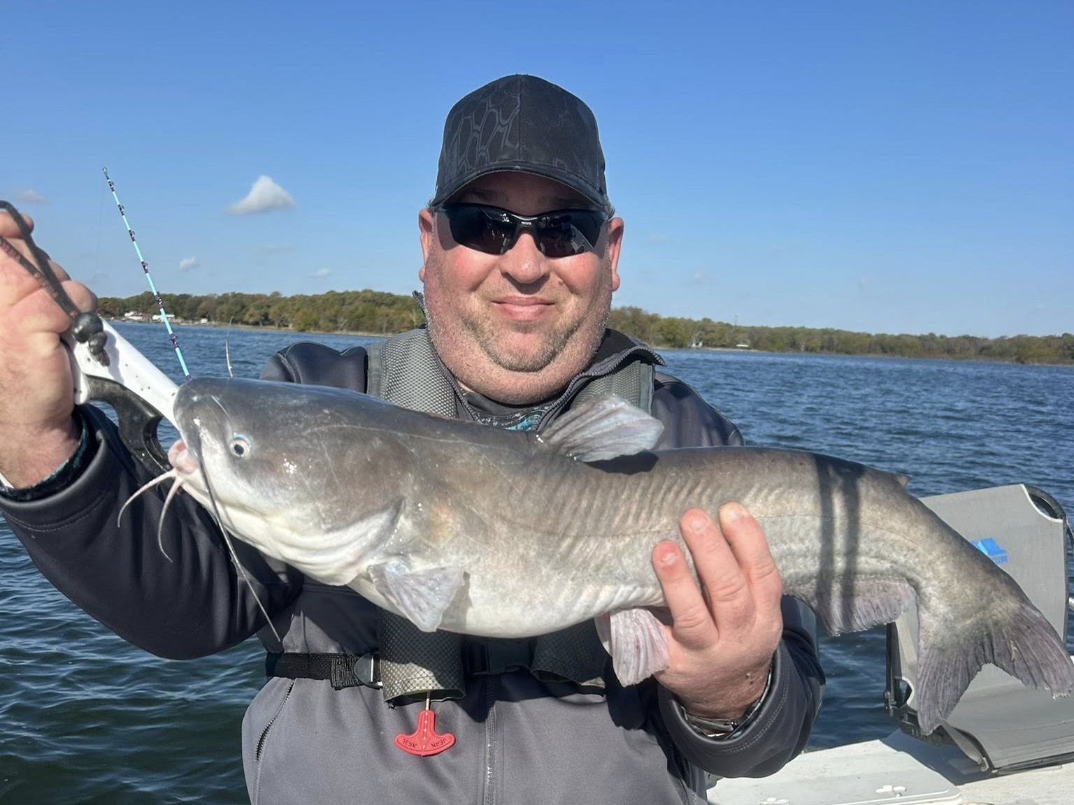 Catfish fishing boat on Lake Tawakoni Texas with Guide Brett Kilmer during winter season