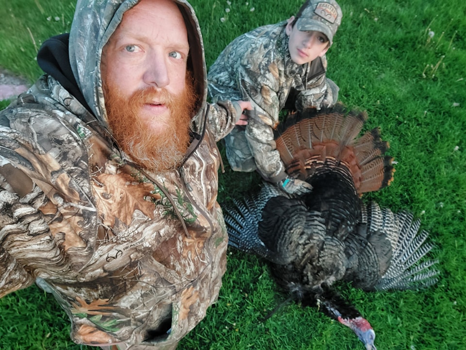 Two people hunting in North Glengarry