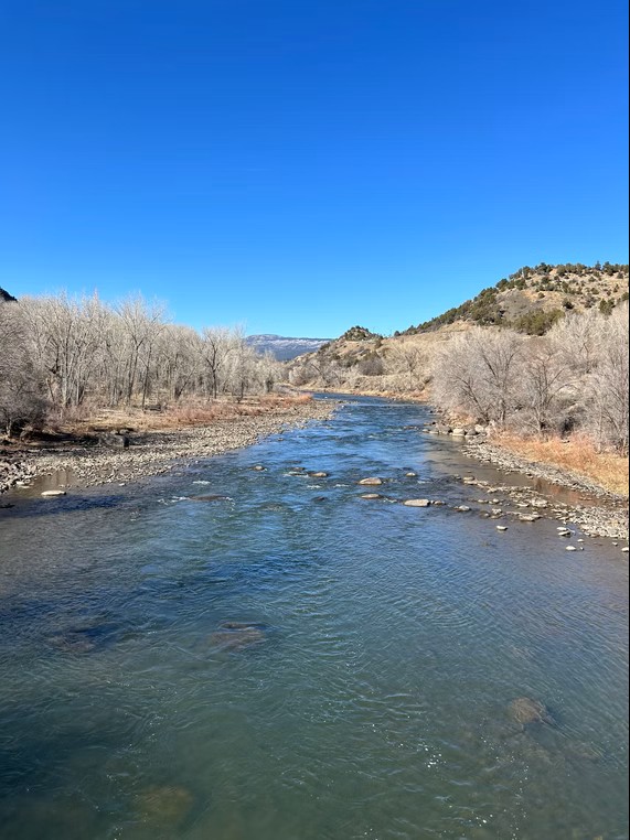 Scenic view of Navajo Dam in the mountains