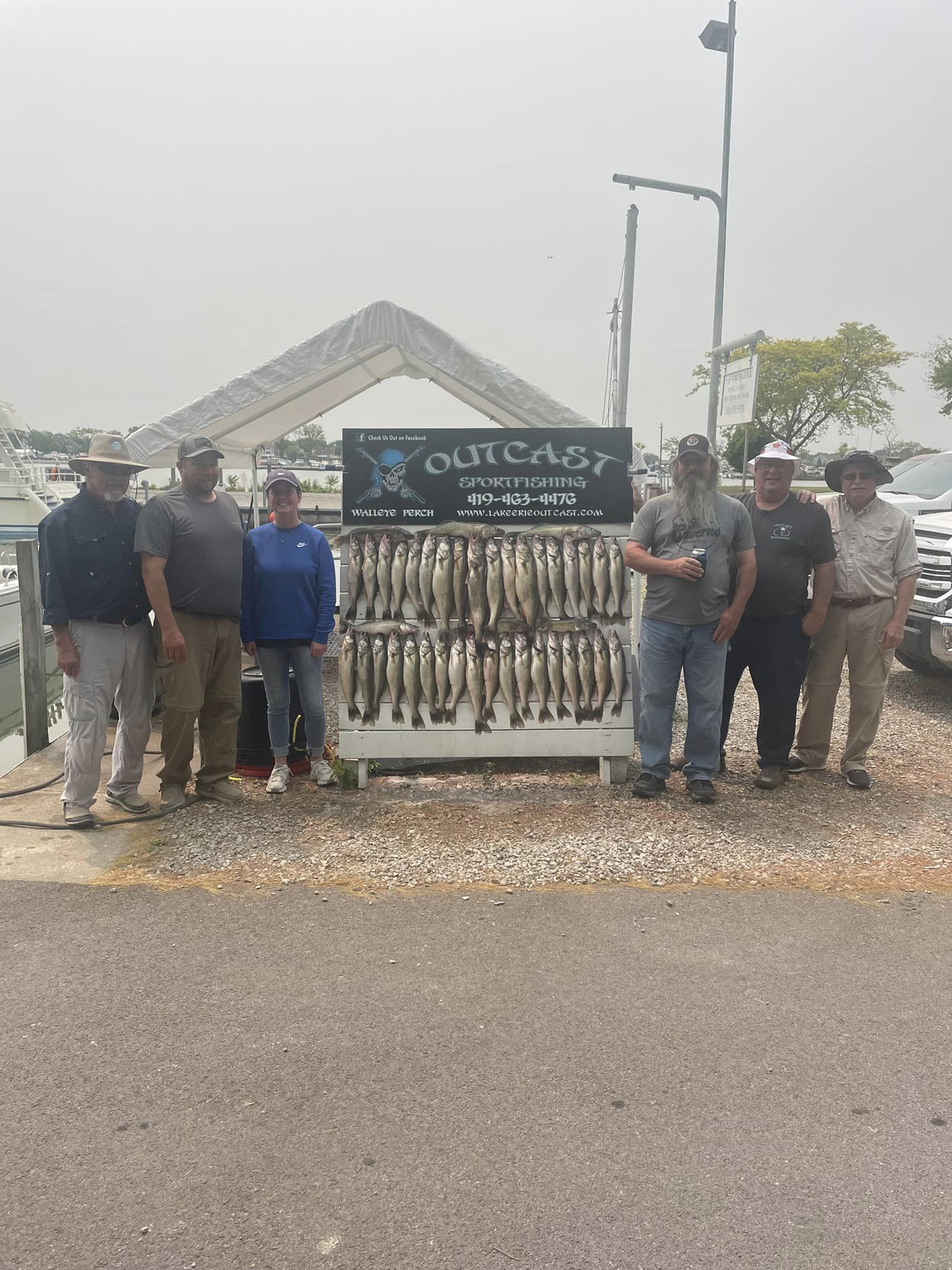 5 people fishing in OH