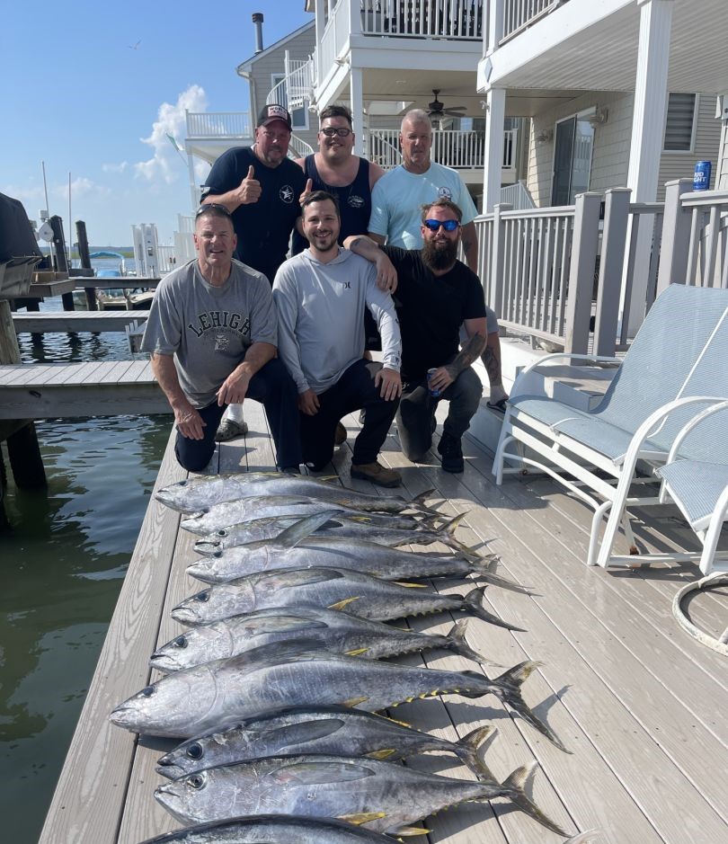 2 king mackerel fish, size 64 inches, fishing in NJ
