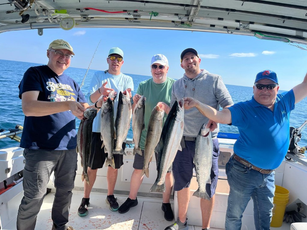 6 Chinook Salmon caught in Milwaukee