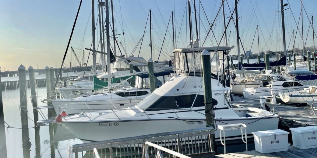 Luhrs (Convertible) 