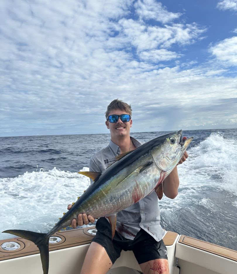 Fishing for King Mackerel in Puntarenas Province
