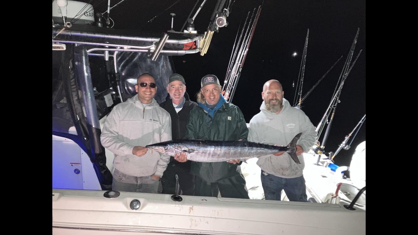 Wahoo fish caught by 4 people in NC