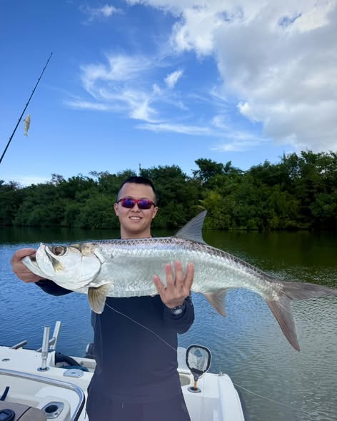 Tarpon catch fishing in San Juan PR