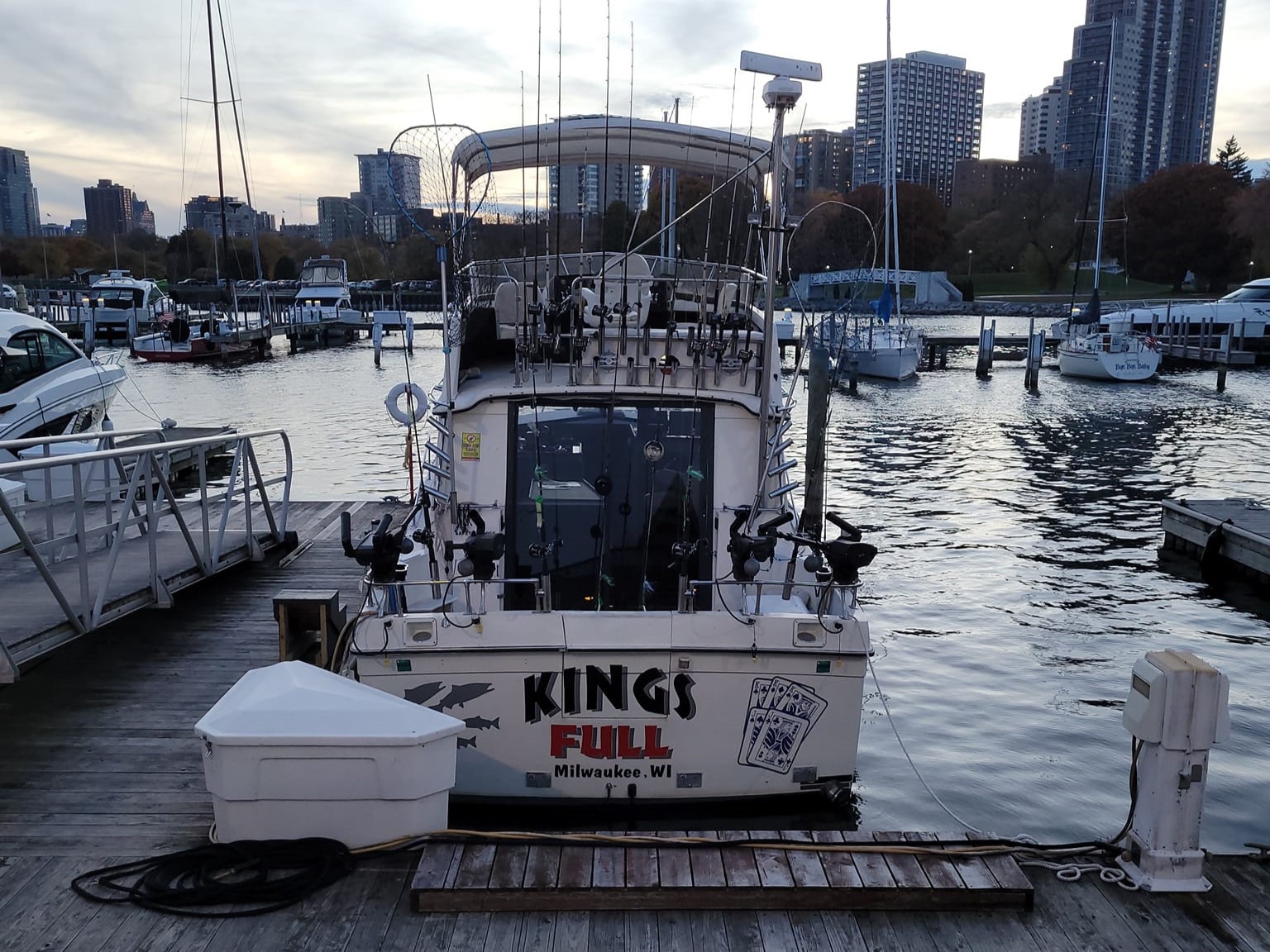 Hold'em Sportfishing