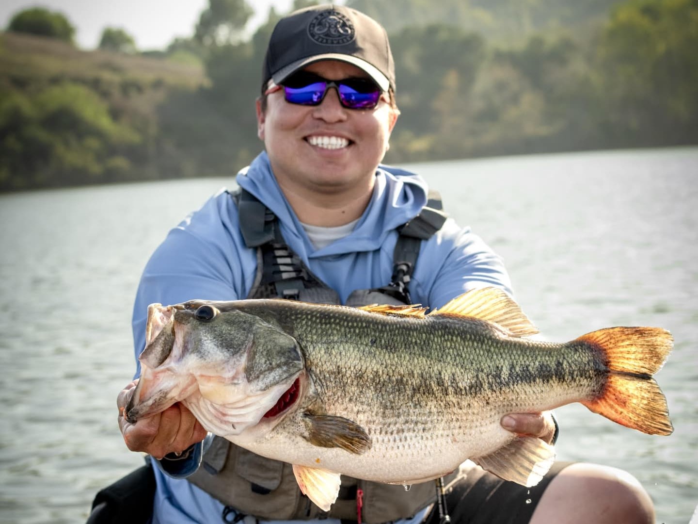 San Clemente Island fishing charter boat with anglers targeting Calico Bass and Yellowtail offshore