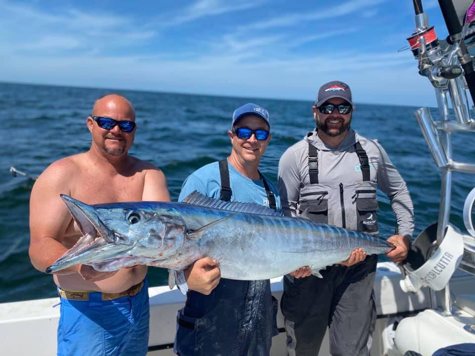 3 people fishing in AL