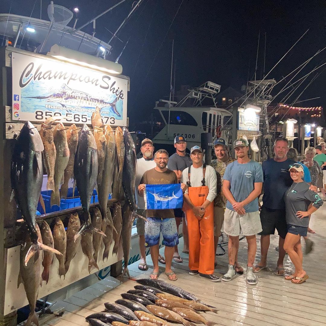 Successful anglers with bountiful catch of 2 fish in FL