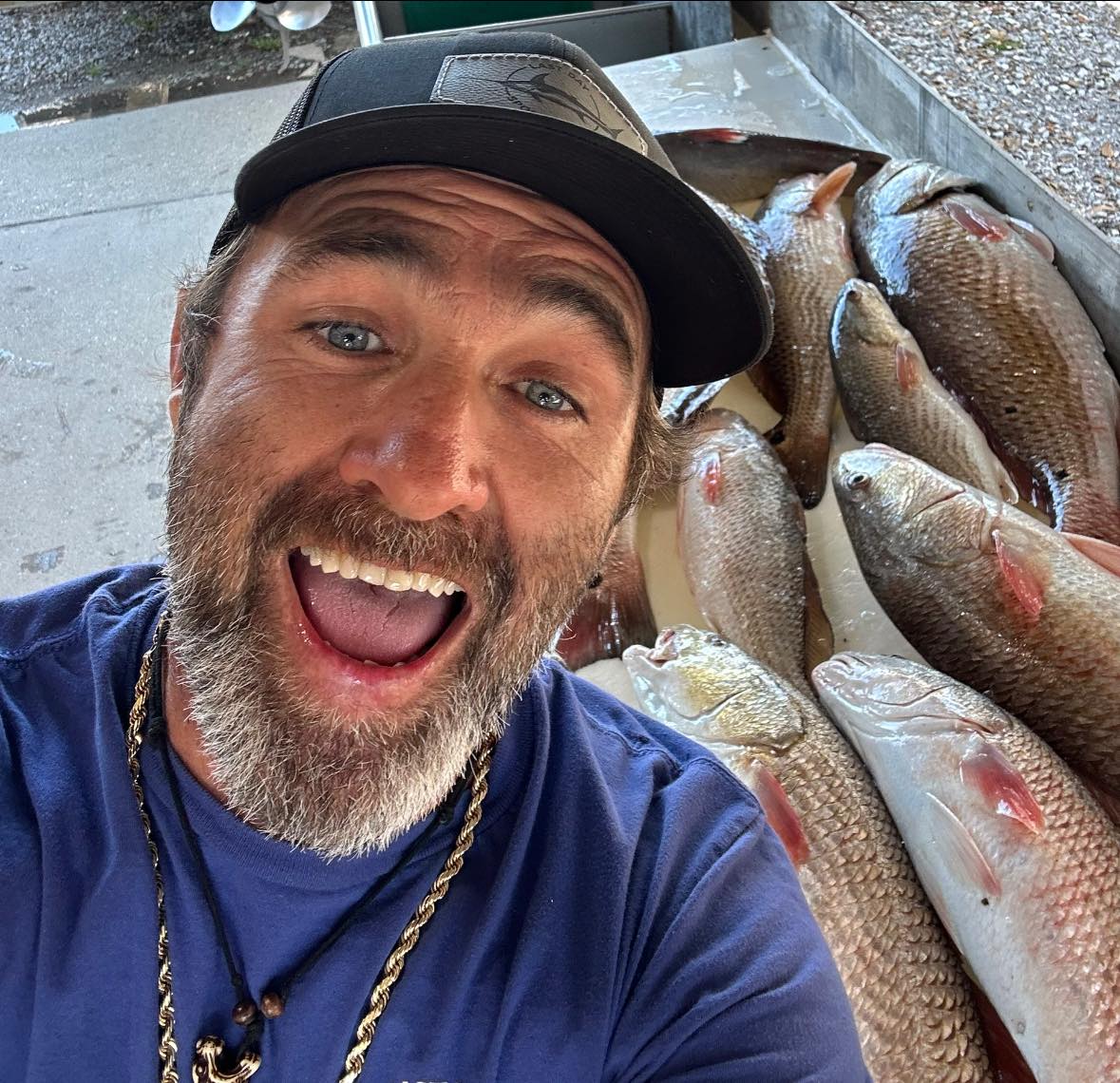 4 small fish caught while fishing in Venice