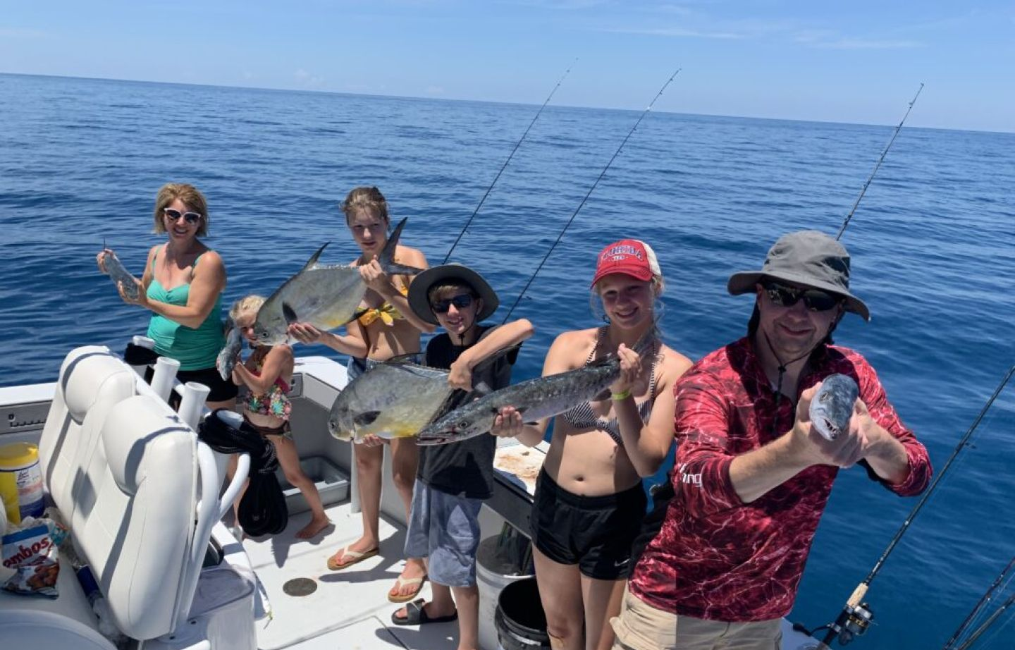 5 people fishing in Nassau