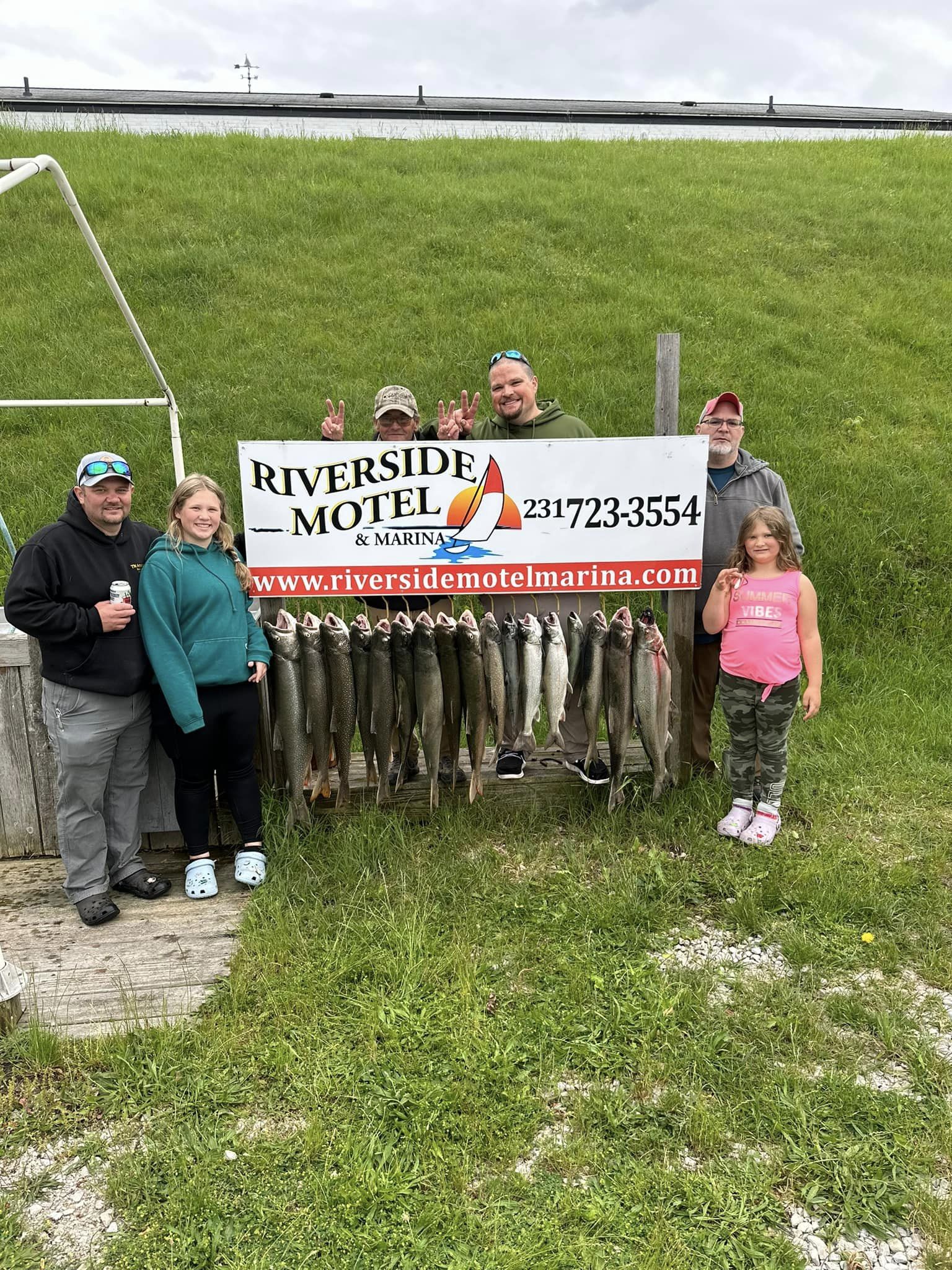 6 people fishing in MI