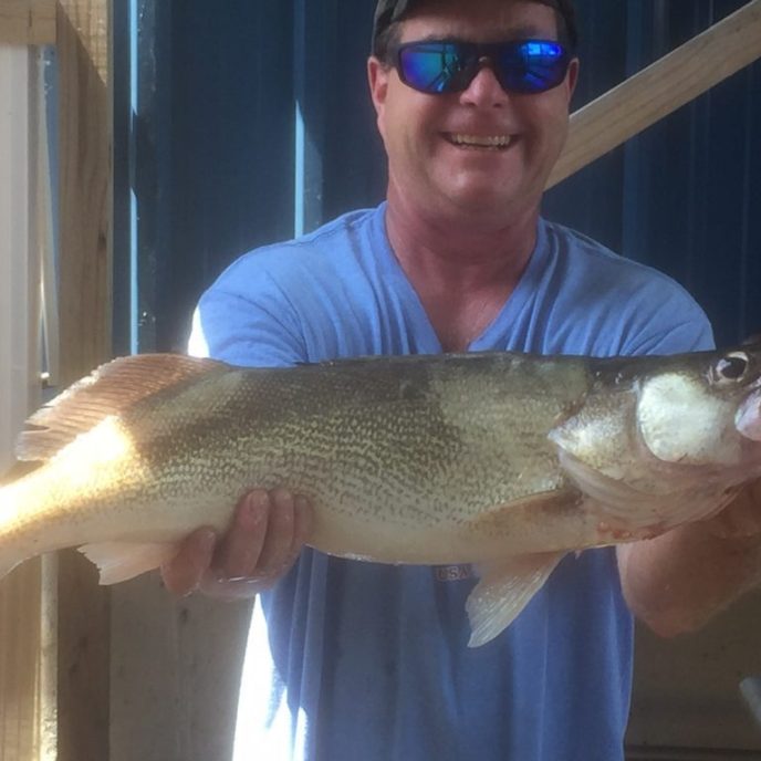 Angler fishing in La Salle