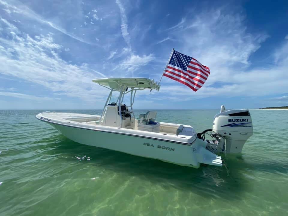 25’ Sea Born bay boat