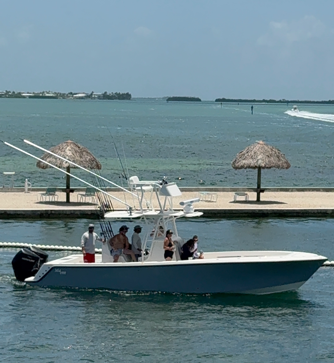 4 anglers fishing in FL