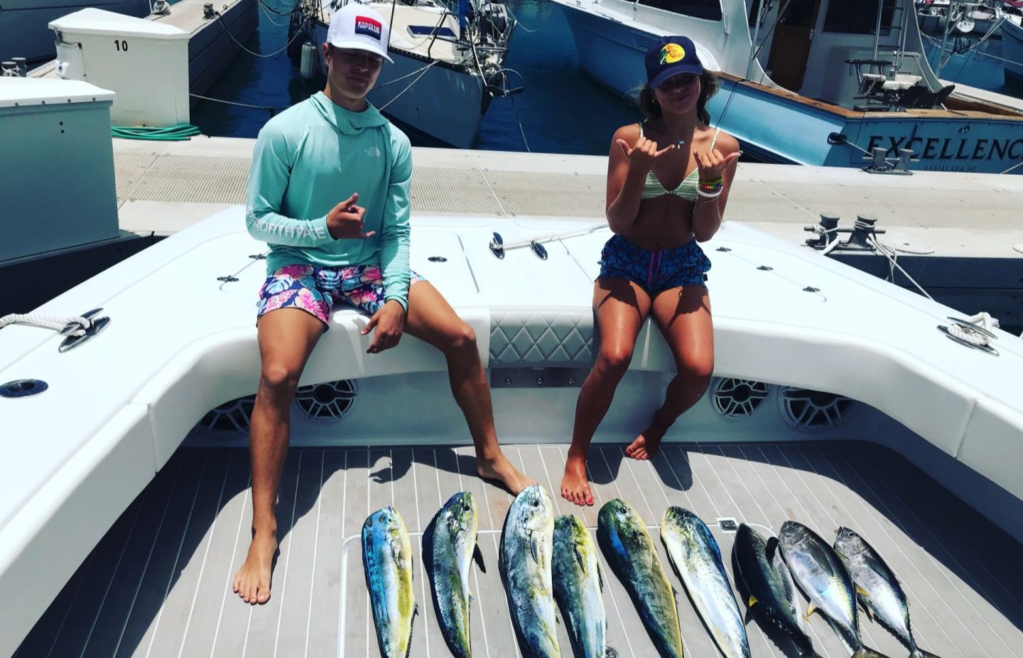 A group of 6 fish caught while fishing in HI