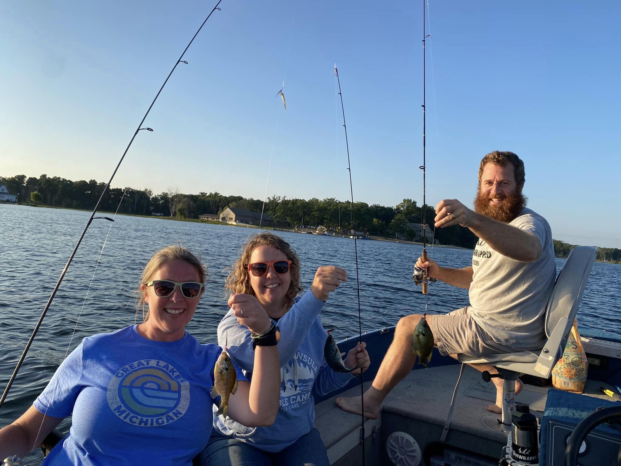 Fishing in Lawton, with 3 people