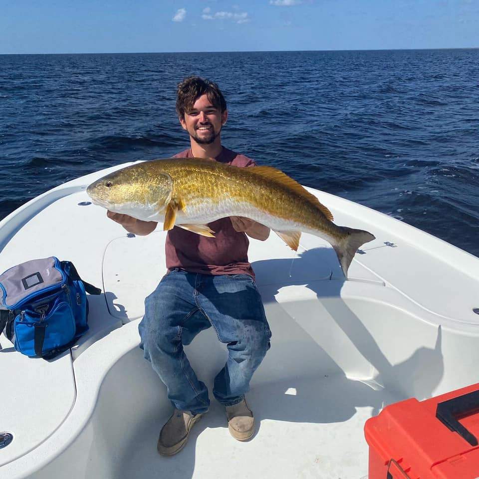 Angler with huge 33-inch fish in FL