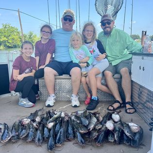 6 anglers fishing in TX