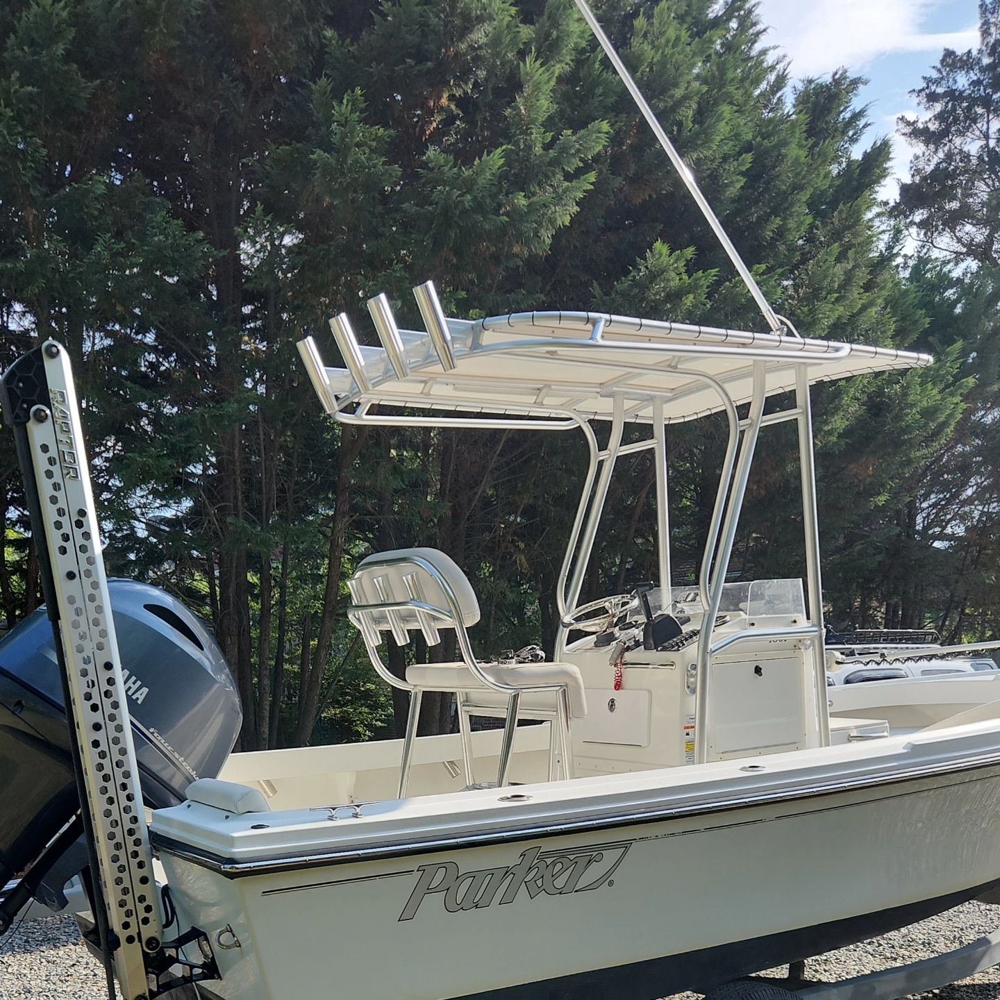 18 ft Parker Boat