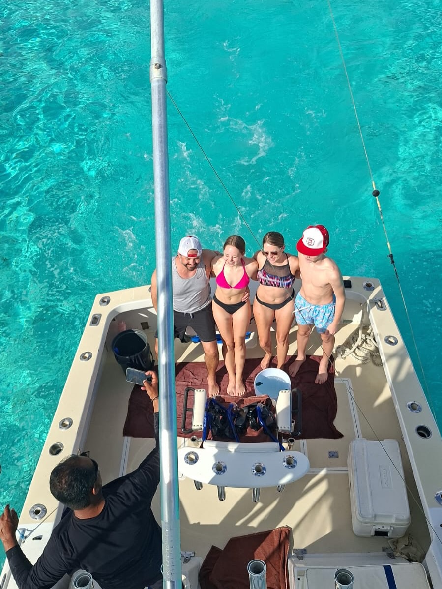 Three people fishing in Quintana Roo