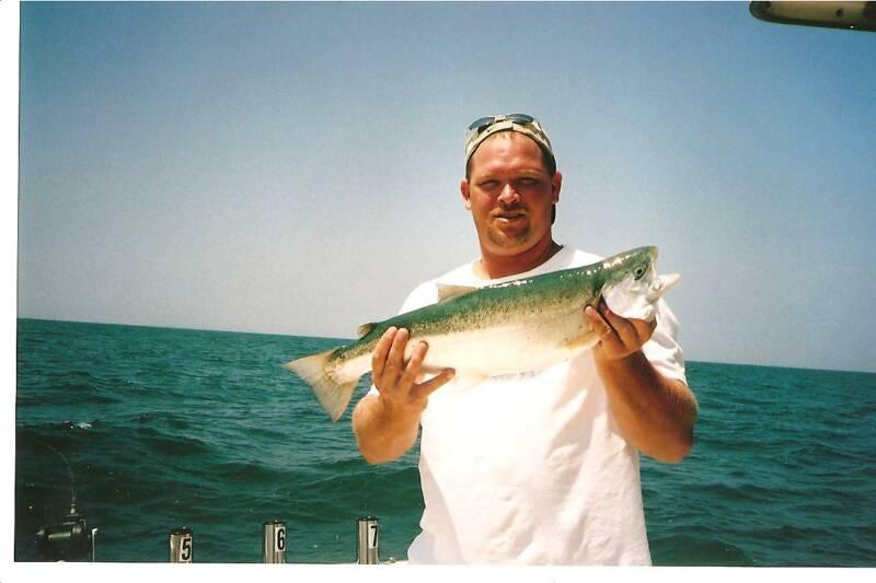 1 angler catching fish in Lorain