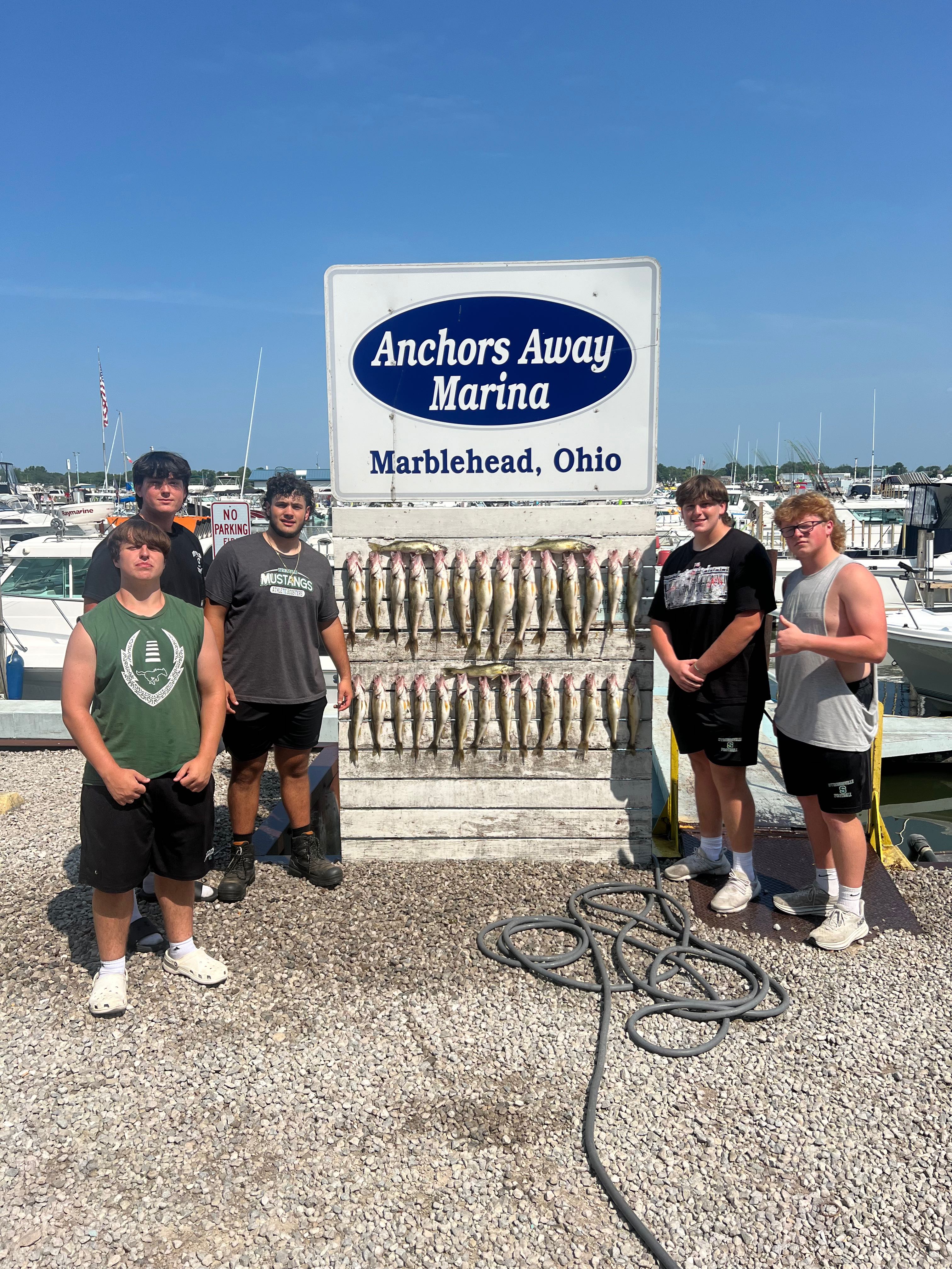 6 people fishing in OH