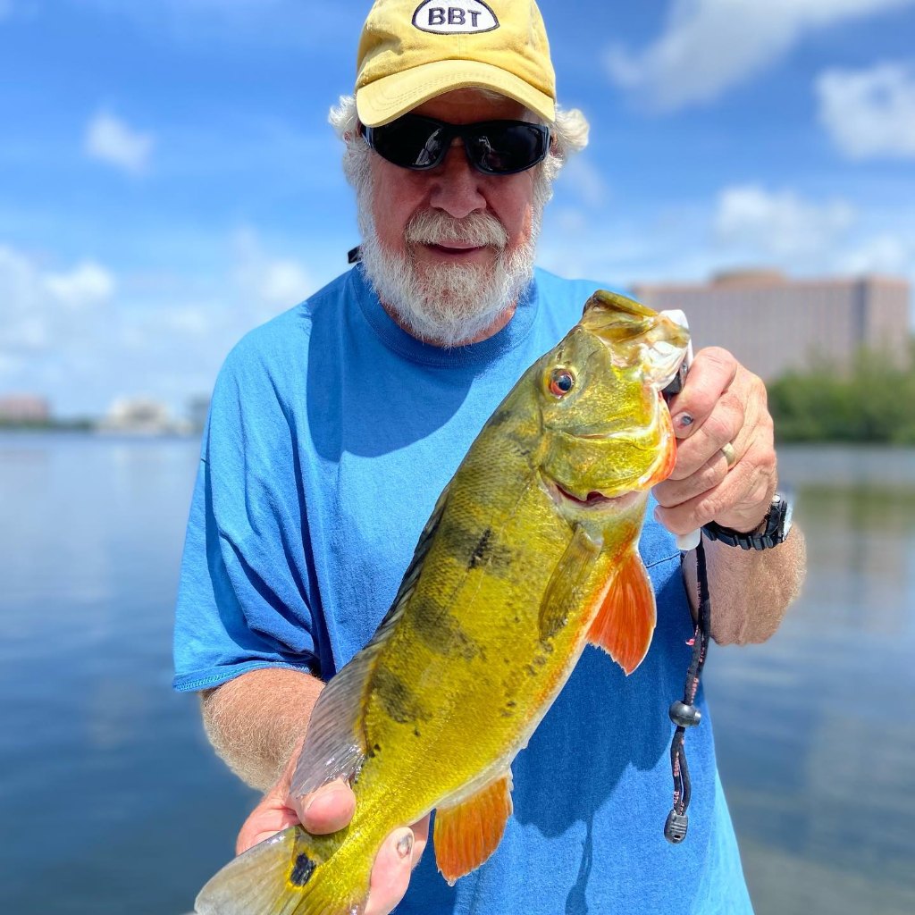 Two people fishing in Florida