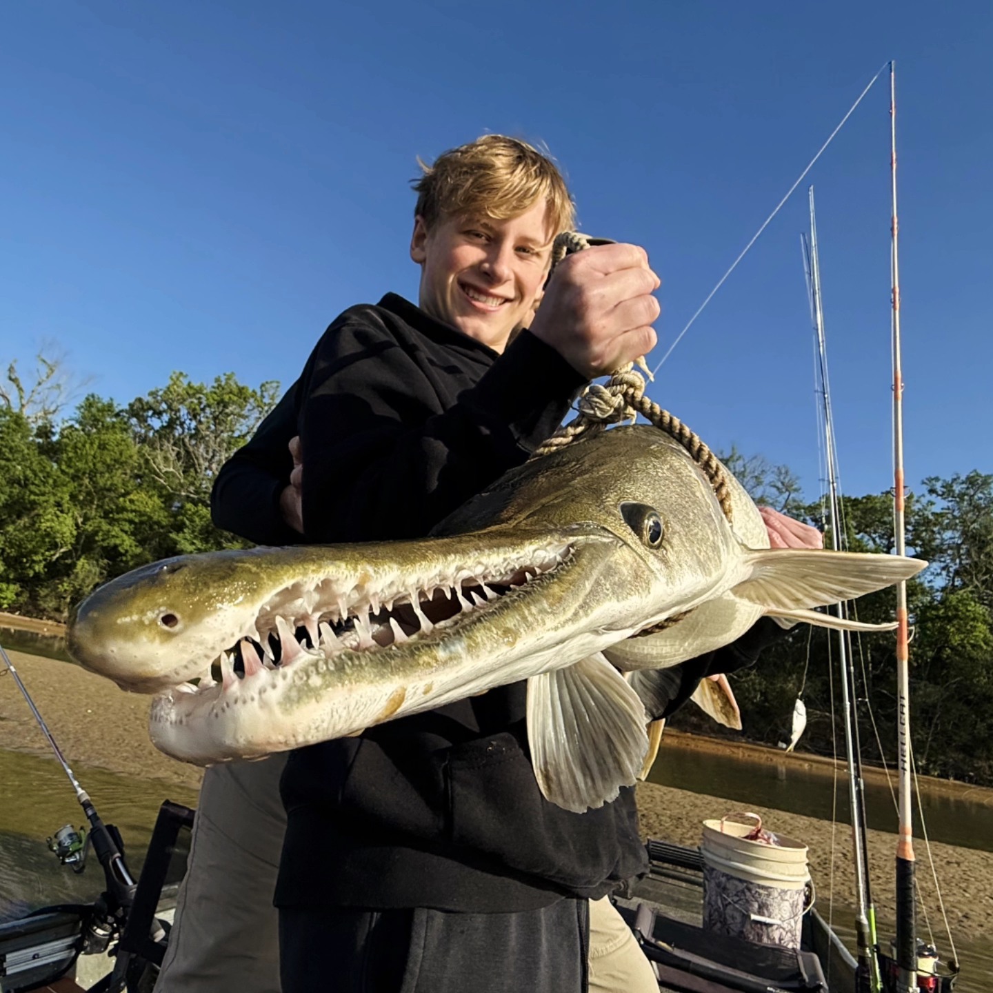 Alligator gar catch while fishing in Houston TX