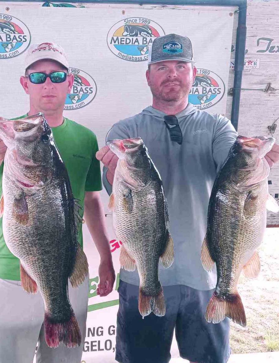 3 Largemouth Bass caught fishing in TX