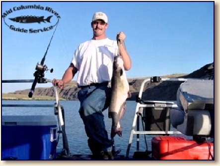 Angler with a big 28-inch fish in Oregon