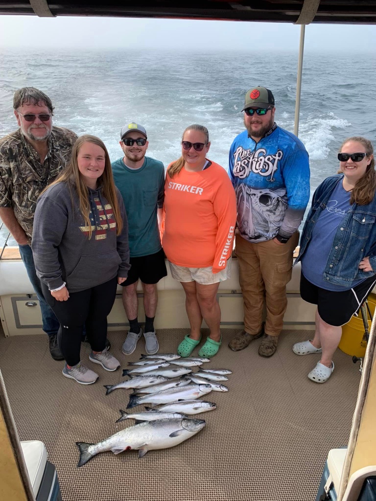 6 people fishing in Wisconsin