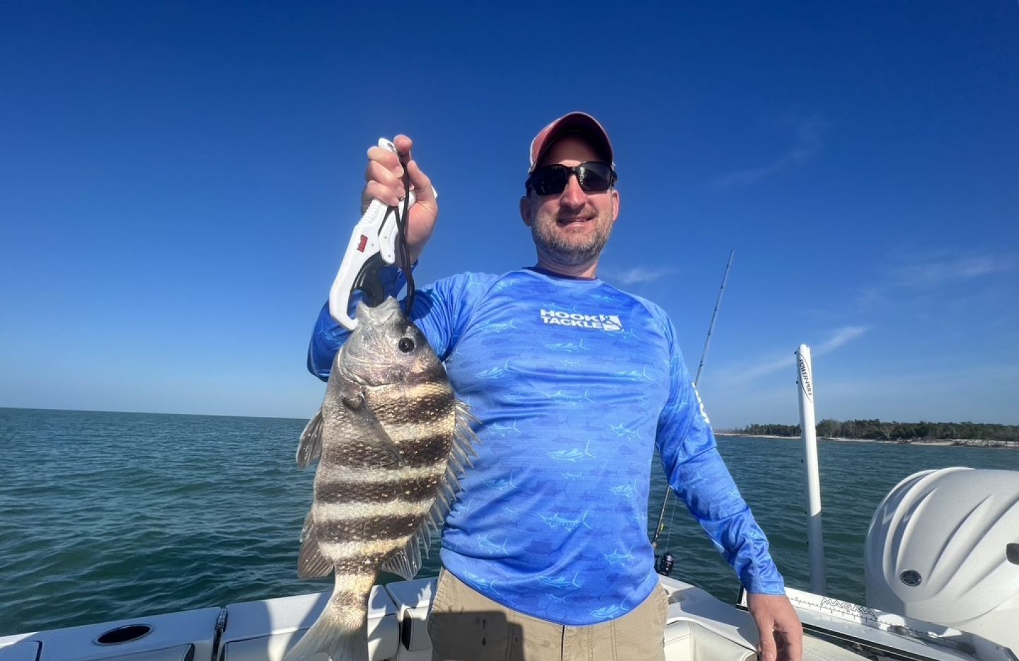 Marco Island backwater fishing charter boat targeting snook, redfish, tarpon in 10,000 Islands