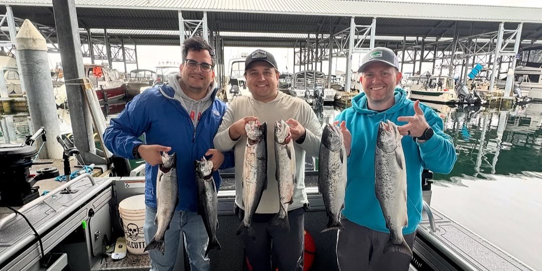 5-hour salmon fishing charter from Edmonds Marina for first responders on 30ft Duckworth boat
