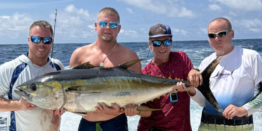 Tamarindo half day inshore fishing charter boat targeting roosterfish and snapper near reefs