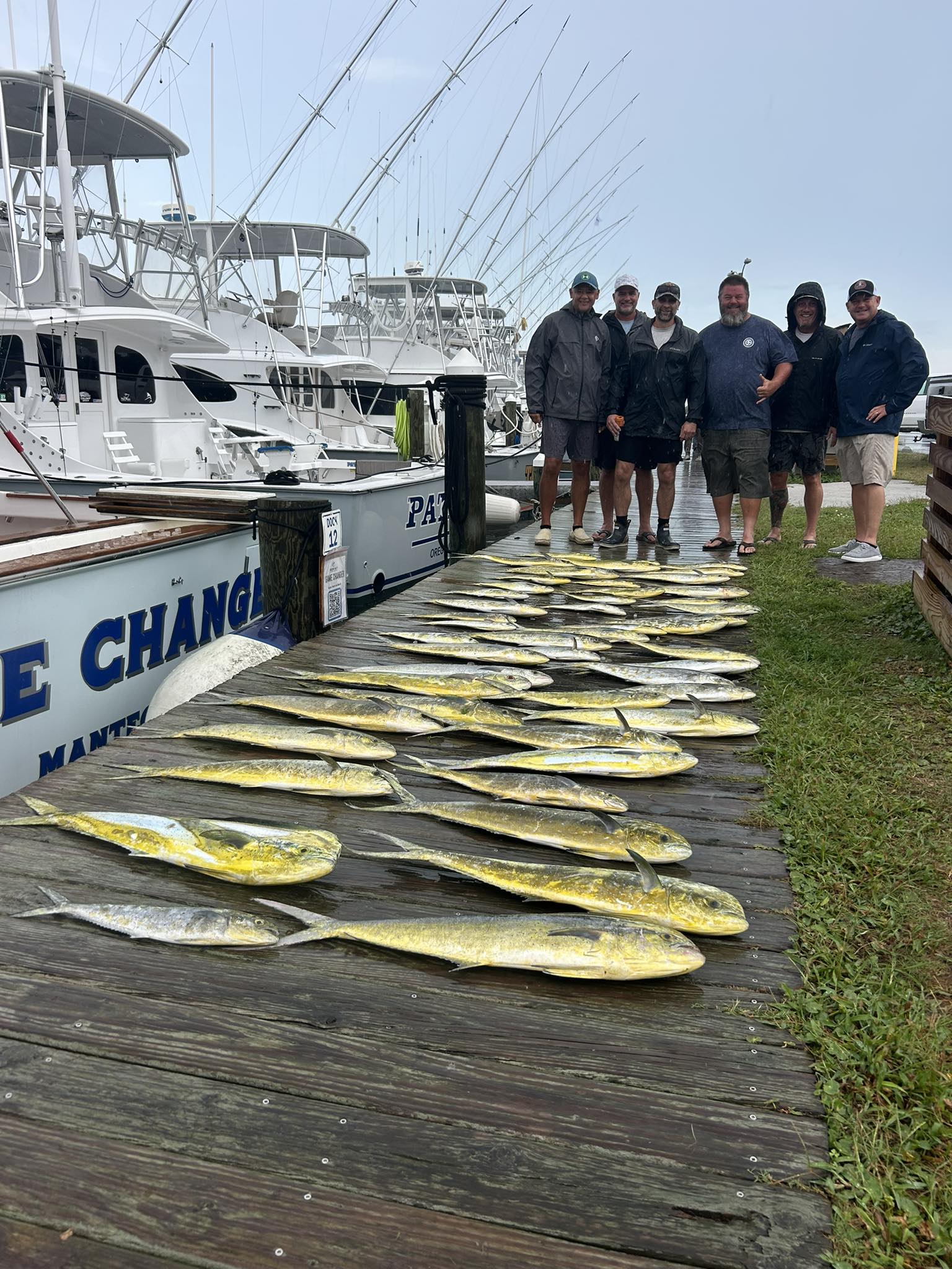 6 people fishing in North Carolina