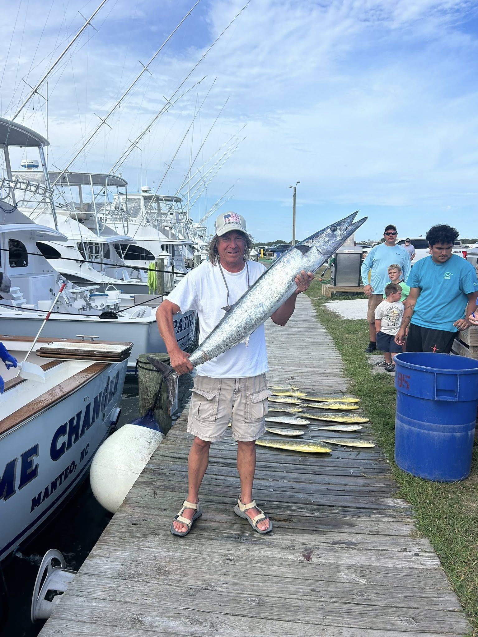 Wahoo fish caught by 5 people in Nags Head