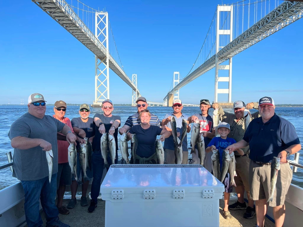 Group of 11 people fishing at Stevensville