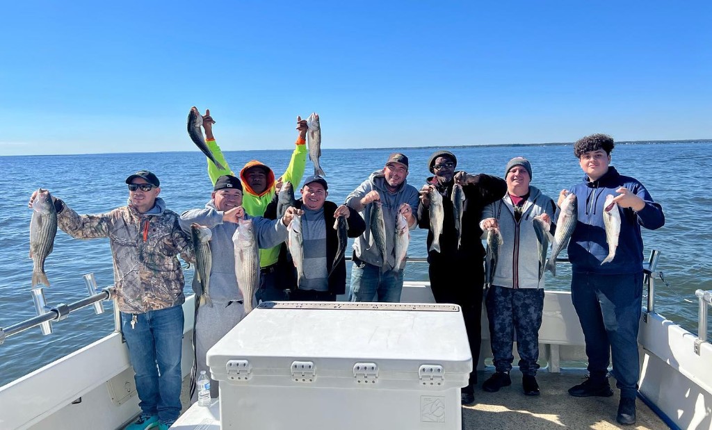 4 largemouth bass caught fishing in MD