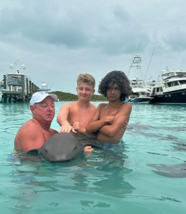 3 people fishing in Nassau