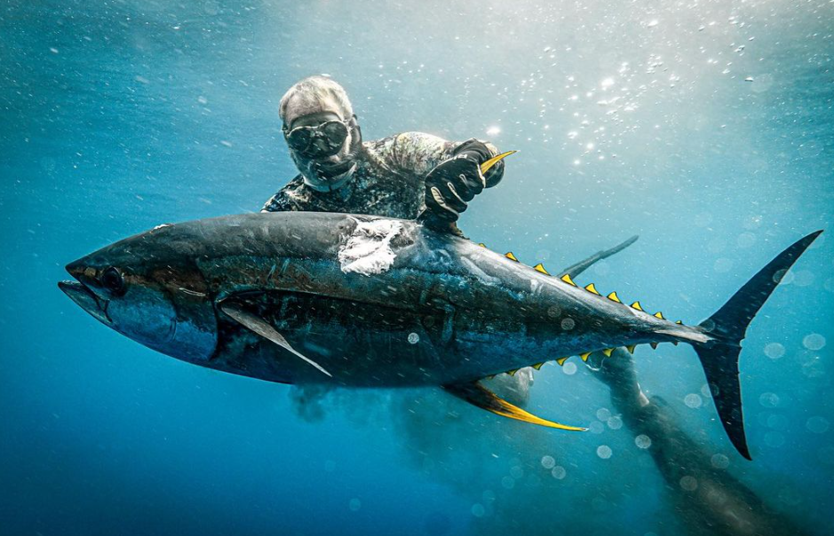 A fisherman enjoying a fishing tour in Rincón